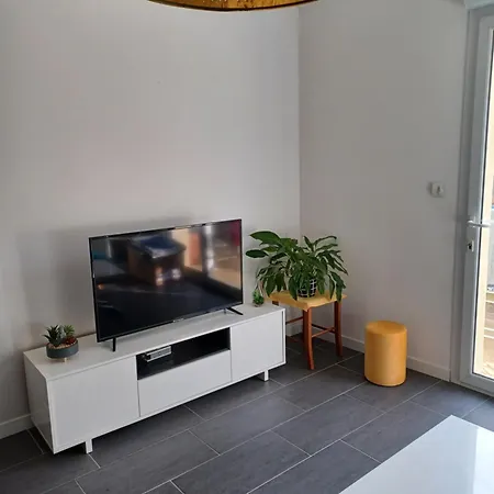 Au Paradis De Bb *